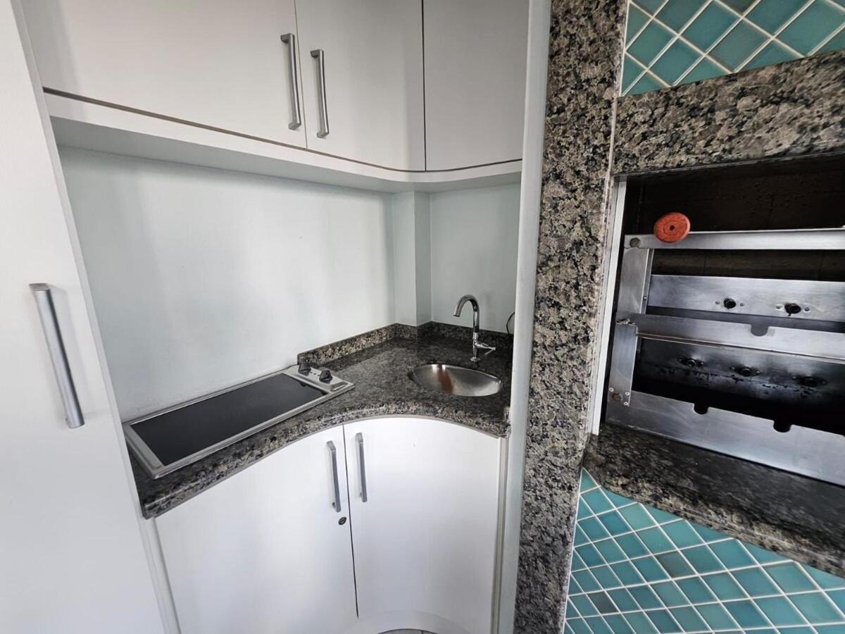 Curta! | 172 | Quadra Mar | 3 Quartos Apartamento Balneário Camboriú
